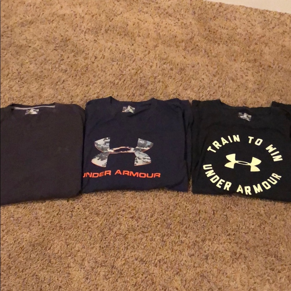 Under Armour men’s shirt bundle